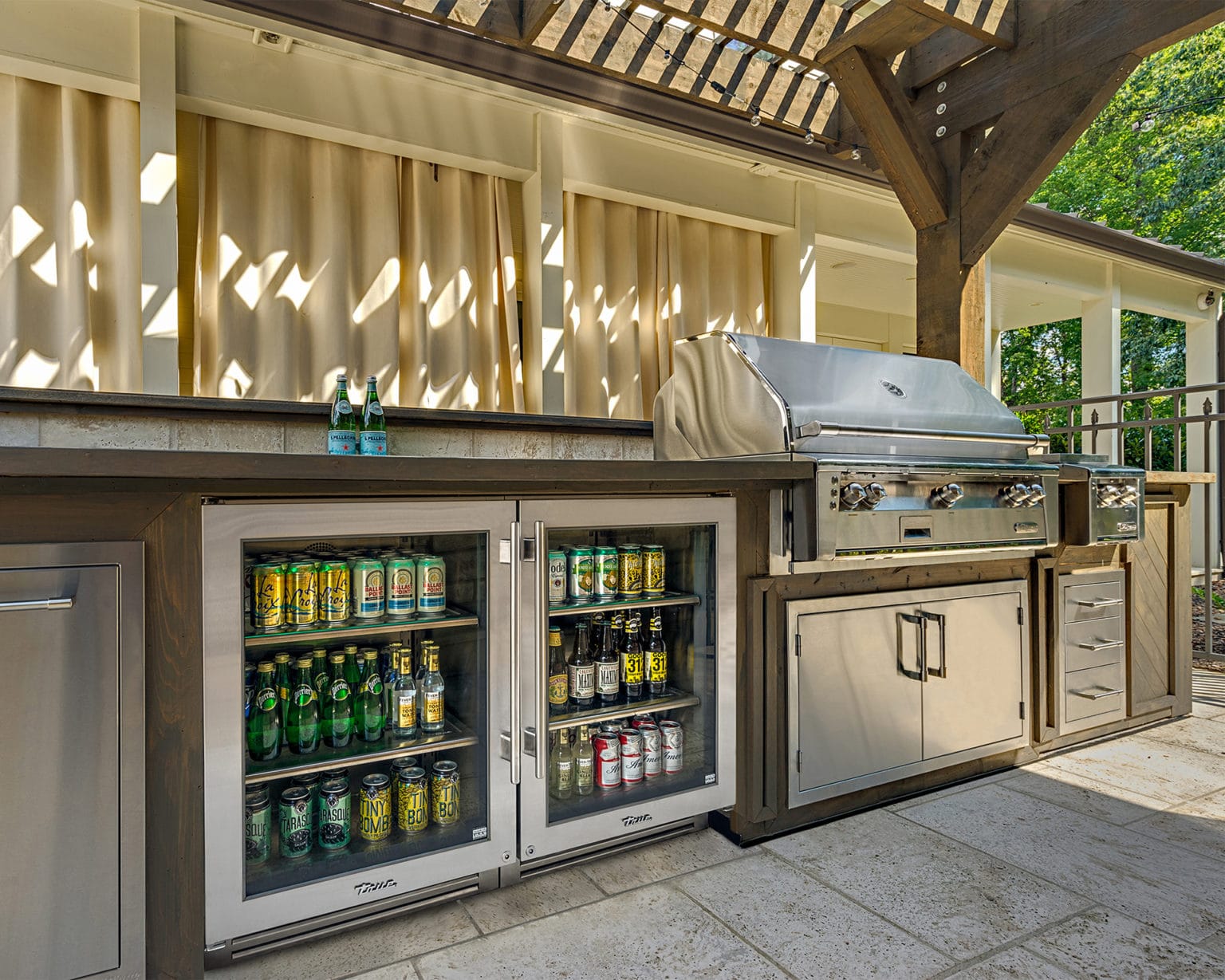 Outdoor Refrigeration True Residential, Outdoor Kitchen Refrigerator