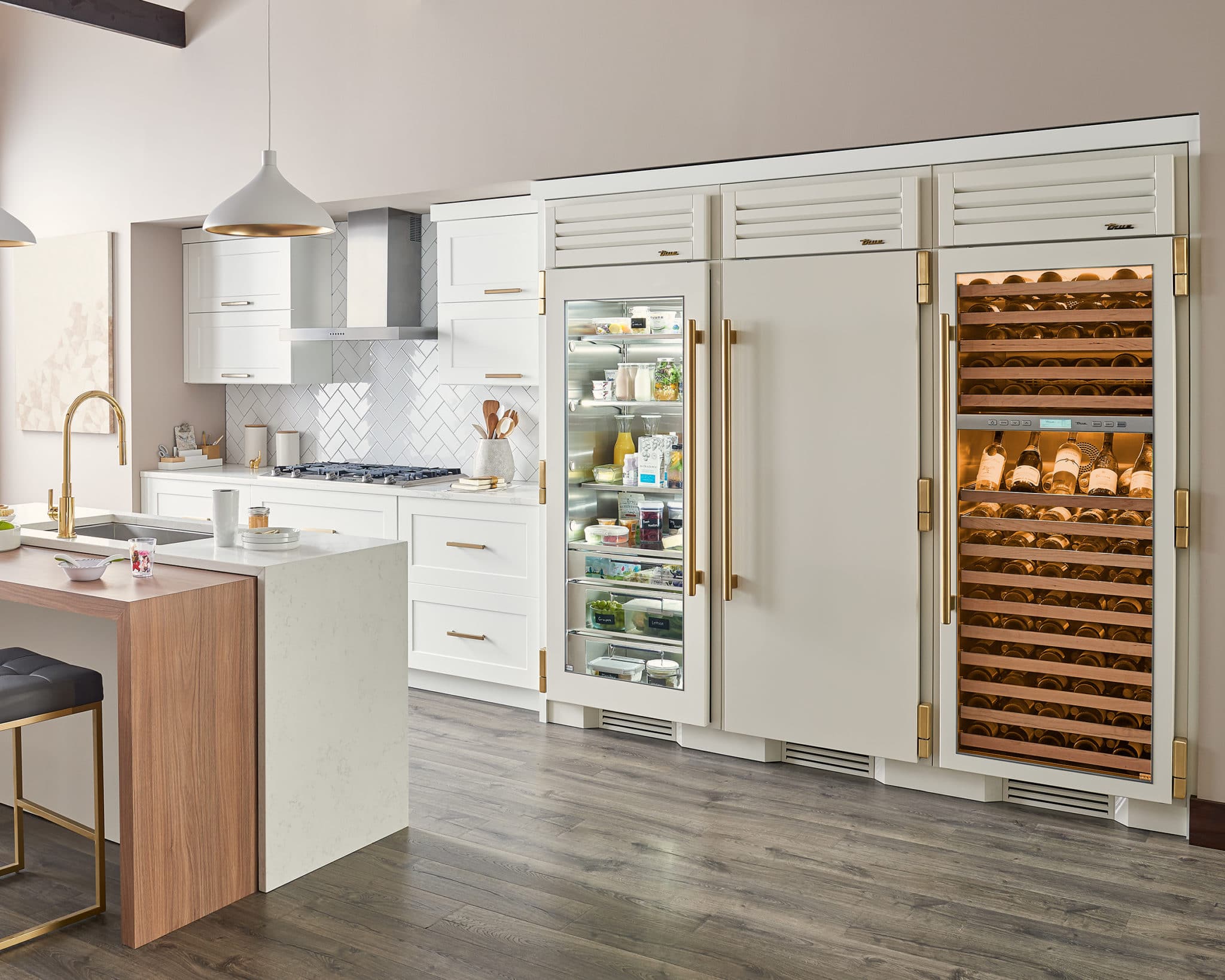 Combo Refrigerator & Ice Maker - Black Cabinet with White Door